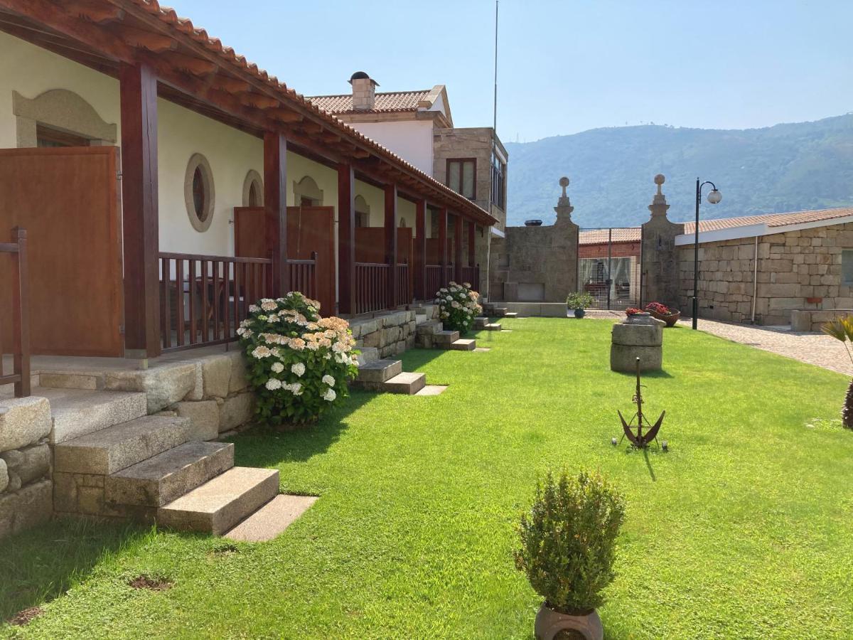 Hotel Rural Casa De Samaioes Chaves Extérieur photo